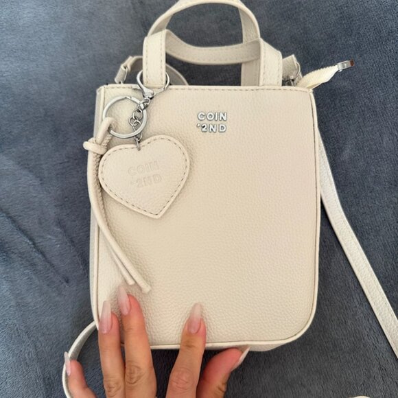 Chic Structured Mini Vertical Tote with Heart Charm - Picture 8 of 12